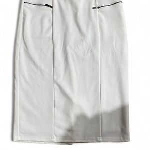 Wendy Williams White midi pencil skirt with zipper detail Size 12